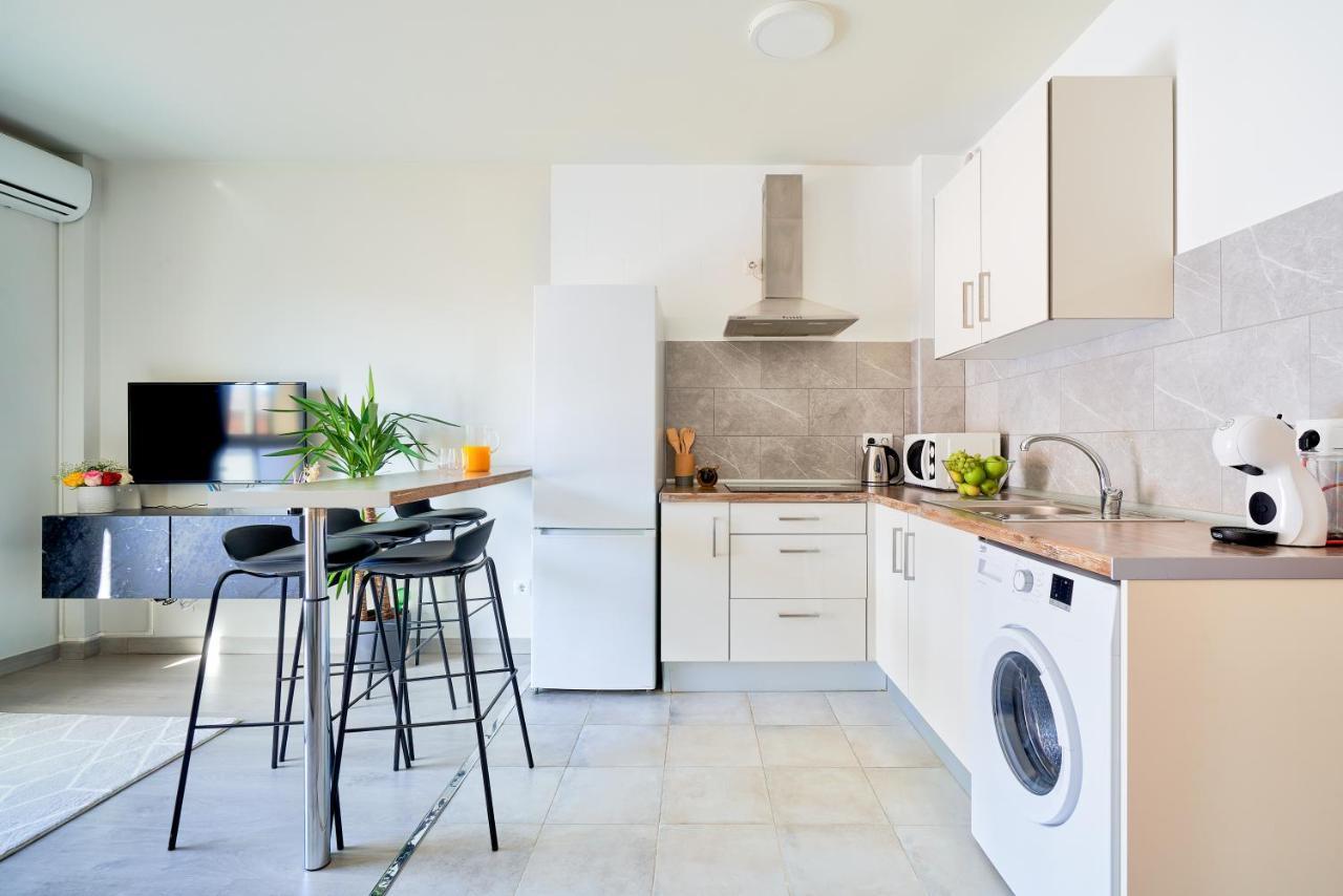 Charming And Bright Flat In The Heart Of Malaga Apartamento Exterior foto